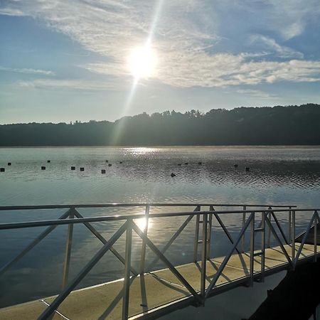 فيلا L'Essenciel Du Lac Ii, Acces Lac, Piscine Ouverte 31Mai Au 15 Sept Eguzon-Chantome المظهر الخارجي الصورة